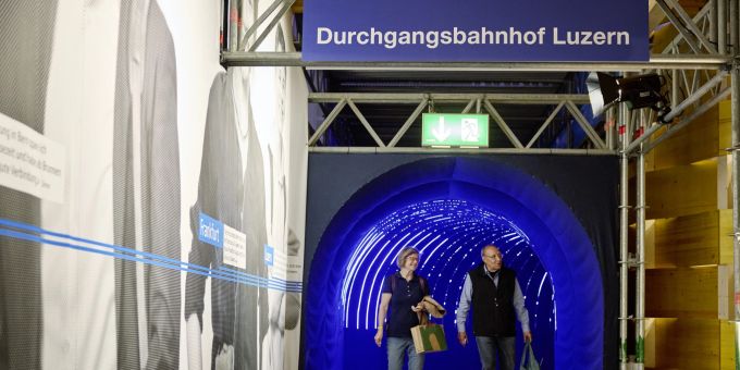 DBL an der Luga: Überwältigendes Interesse der Besucherinnen und Besucher. DBL