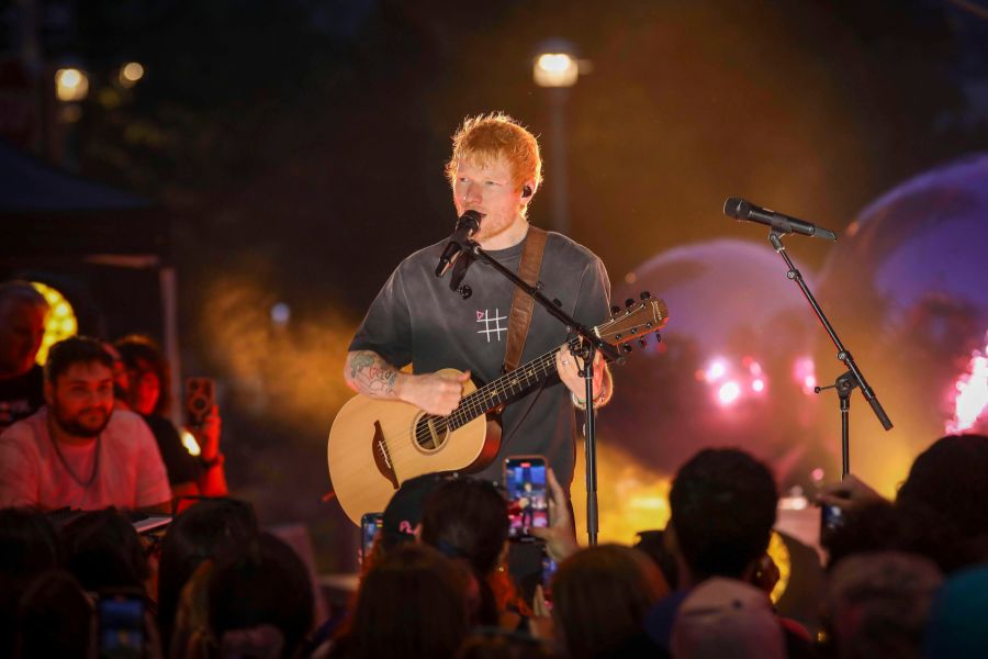 Der britische Sänger Ed Sheeran hingegen, sieht die Bühne nicht als politisches Mittel.