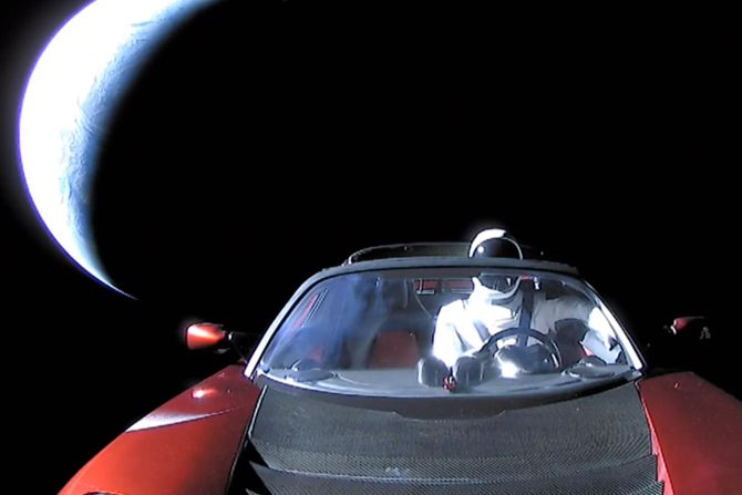 Starman im Tesla Roadster