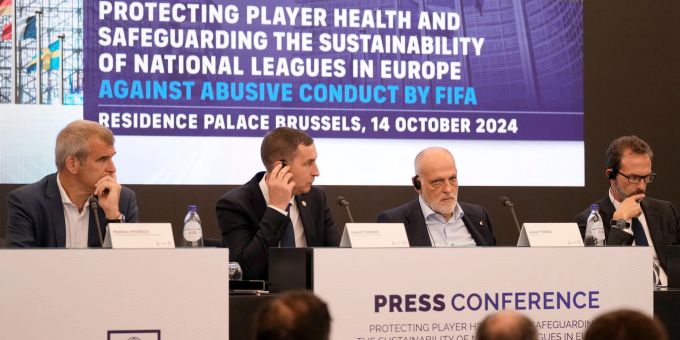 Vertreter von Ligen und Profivereinigungen beklagen die Überlastung von Spielern durch den aufgeblähten Kalender. Fifa EU
