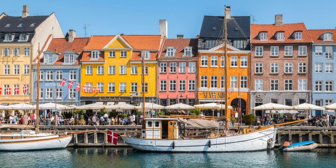 Bunte Häuser am Kanal in Nyhavn, Kopenhagen.