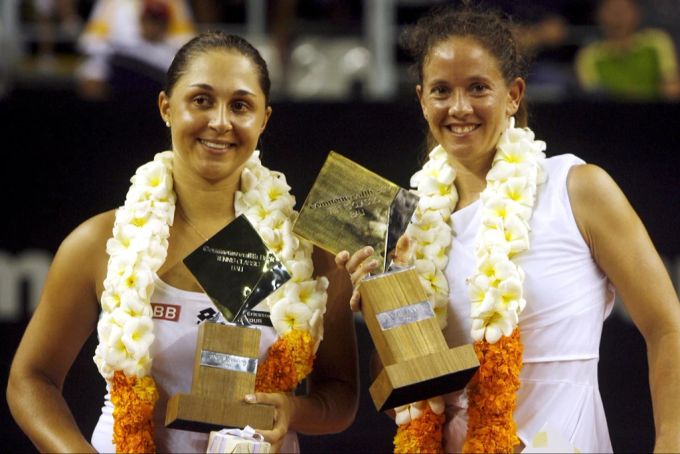 Patty Schnyder (re.) auf der WTA Tour im Jahr 2007. Patty Schnyder WTA