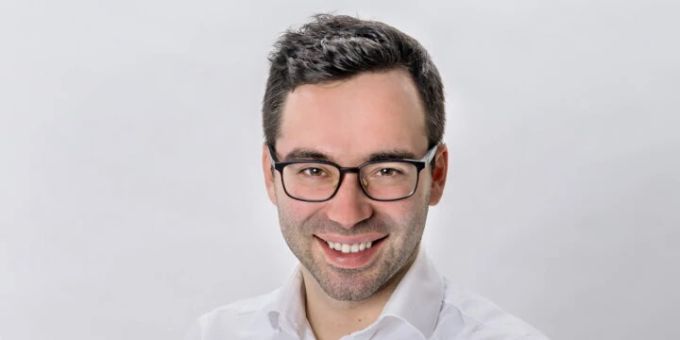 Er hat offensichtlich ein Problem: Jonas Streule. Jonas Streule.