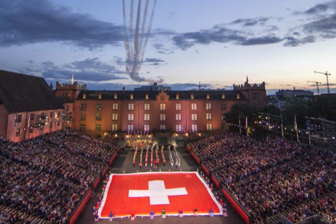 Patrouille Suisse Basel Tattoo