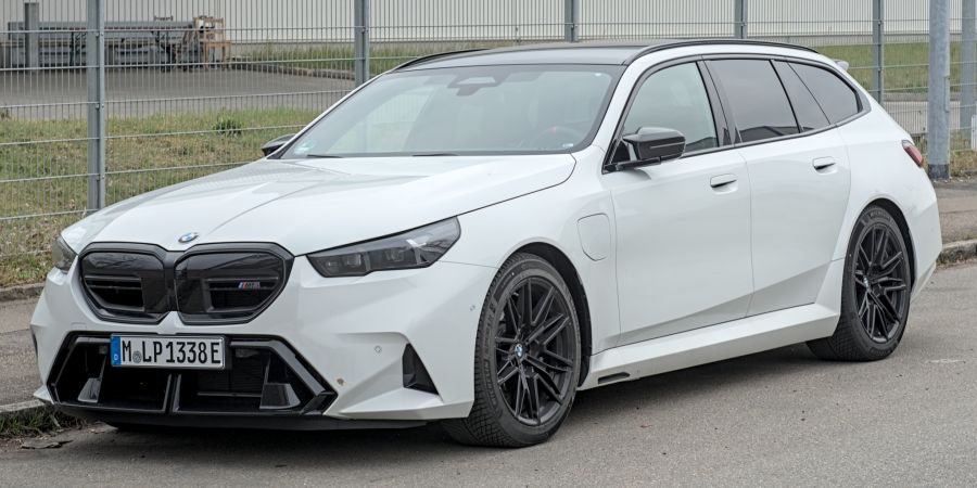 BMW M5 G99