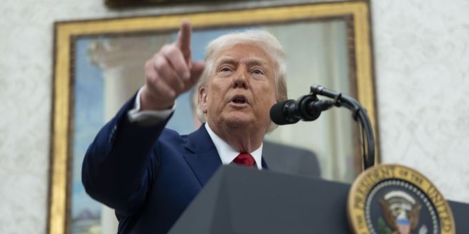 US-Präsident Trump reagierte ungehalten auf die Frage nach «TACO». trump taco