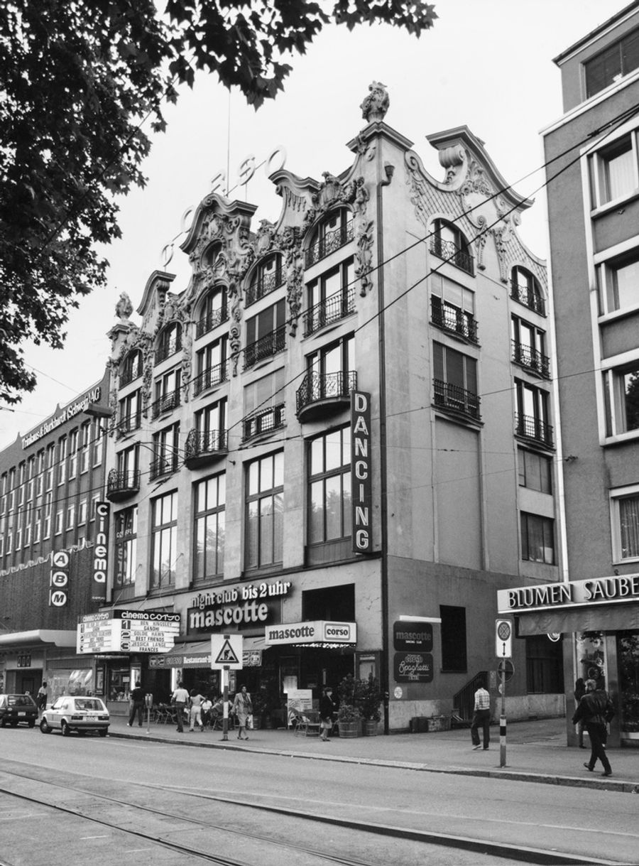 Das Corso-Haus im Jahr 1982 – schon damals gab es dort einen Club unter dem Namen Mascotte.