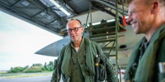 5 Prozent des BIP? - Merz bremst Debatte über Militärausgaben