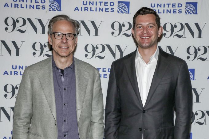 Jake Tapper und Alex Thompson sind die Autoren von Original Sin. joe biden