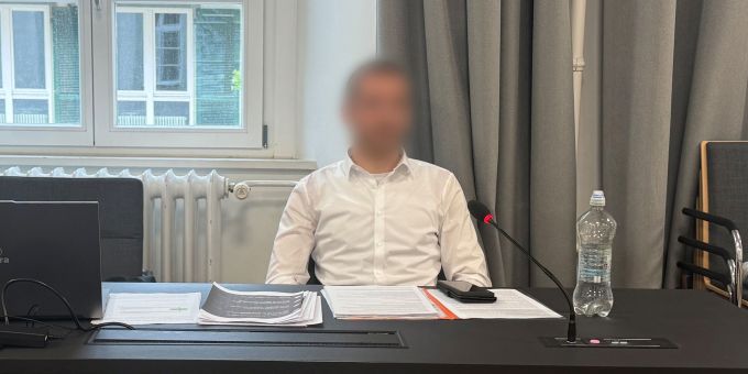 Vor Gericht zeigte sich der Angeklagte geläutert. (Archivbild) Angeklagte
