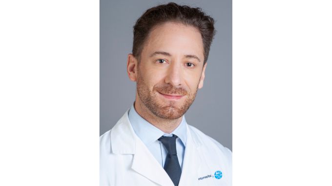 PD Dr. Dr. med. Florian Früh, Leitender Arzt der Hand- und Plastischen Chirurgie am KSA. KSA