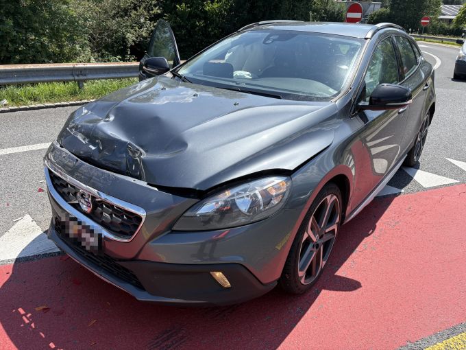 Beim Unfall entstand Sachschaden. Sachschaden