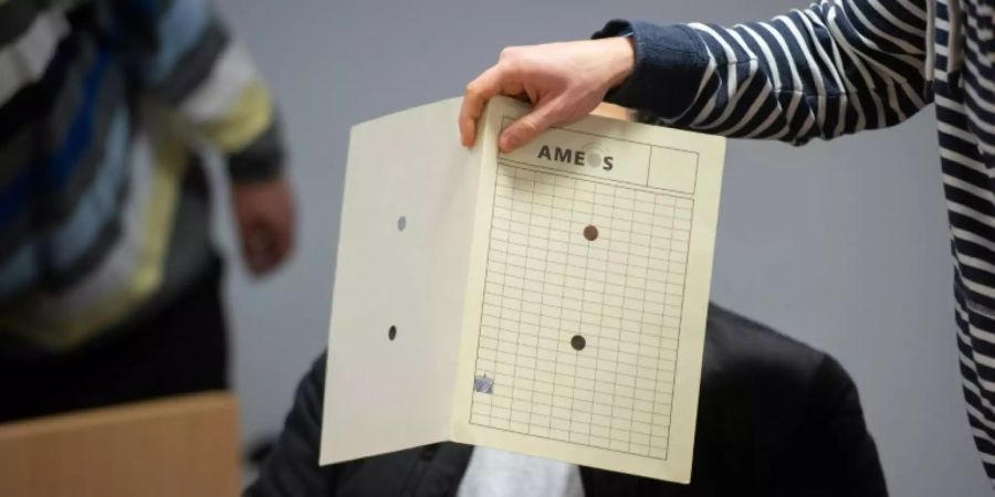 Der Beschuldigte im Gerichtssaal