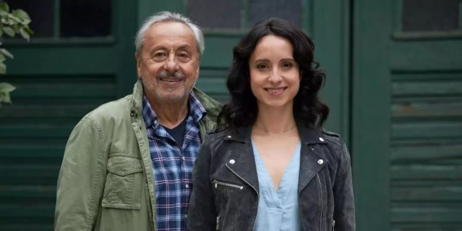 Vater und Tochter: Wilfried Stubbe (Wolfgang Stumph) und Tochter Christiane (Stephanie Stumph). Foto: Rudolf Wernicke/ZDF/dpa