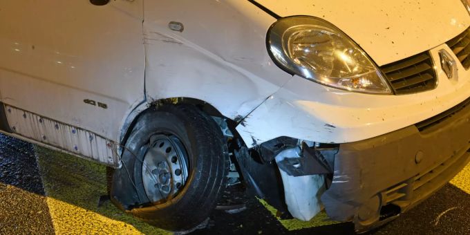 Der Sachschaden beträgt ca. 6'000 Franken. Unfall