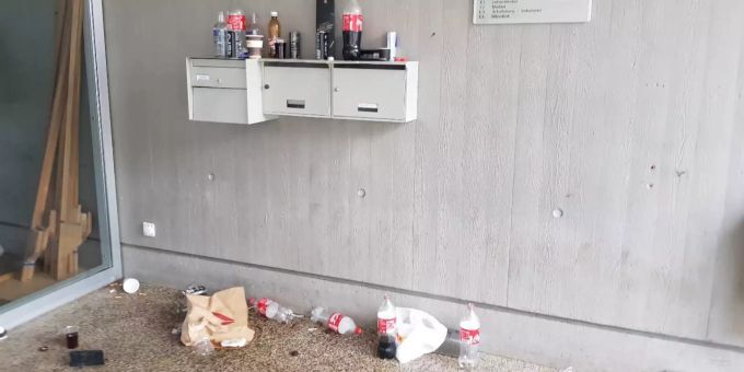 «Nachtvögel» beim Schulhaus Byfang in Bützberg.