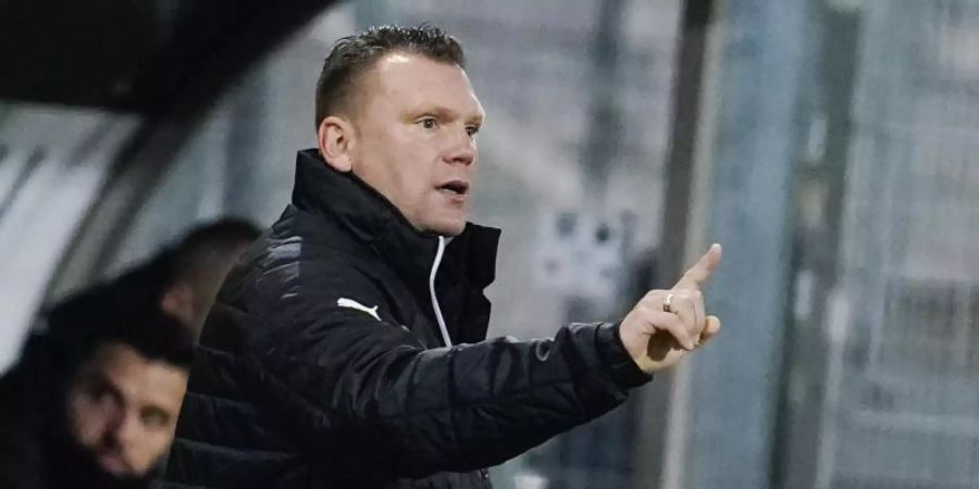Ist nich mehr Trainer beim SV Sandhauen: Uwe Koschinat. Foto: Uwe Anspach/dpa