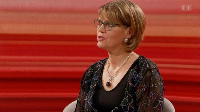 Sabine Basler, ehemalige Co-Leiterin der Sektion Epidemiologie des BAG, zu Gast beim SRF Club. Sabine Basler coronavirus Bag