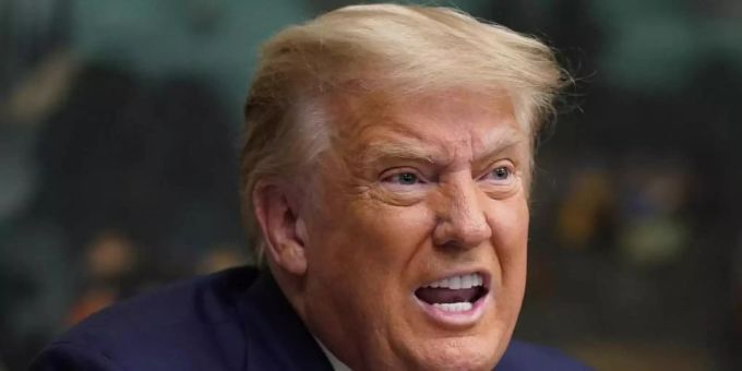 US-Präsident Donald Trump inszeniert sich in einem TV-Interview als Betrugsopfer bei der Wahl. Foto: Patrick Semansky/AP/dpa US-Präsident Donald Trump inszeniert sich in einem TV-Interview als Betrugsopfer bei der Wahl. Foto: Patrick Semansky/AP/dpa