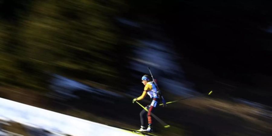Franziska Preuss kam bei der Verfolgung in Hochfilzen als Sechste ins Ziel. Foto: Matthias Schrader/AP/dpa