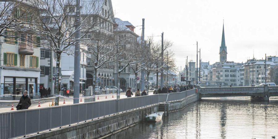 Das Limmatquai in Zürich.