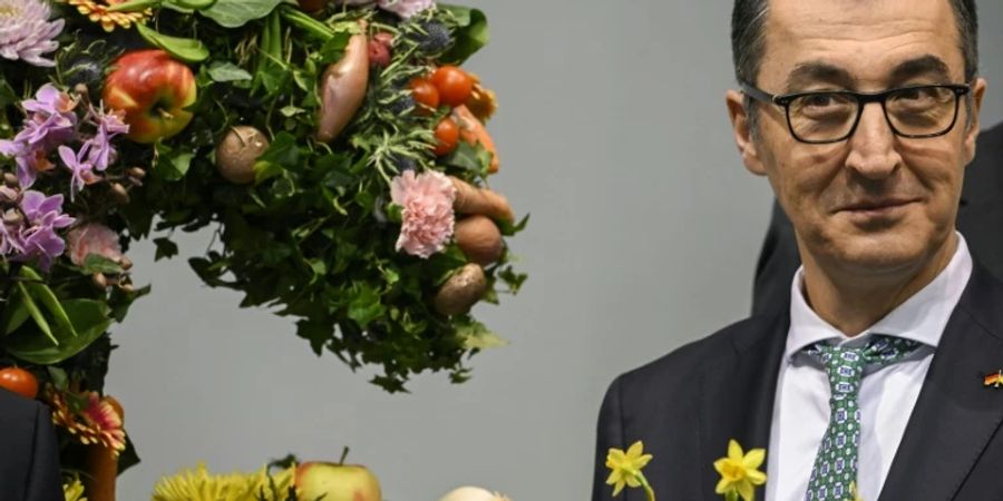 Özdemir auf der Grünen Woche