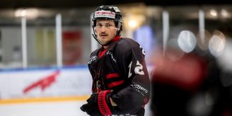 Erneut knapp - EHC Thun gewinnt das erste Heimspiel der Saison Erneut knapp - EHC Thun gewinnt das erste Heimspiel der Saison