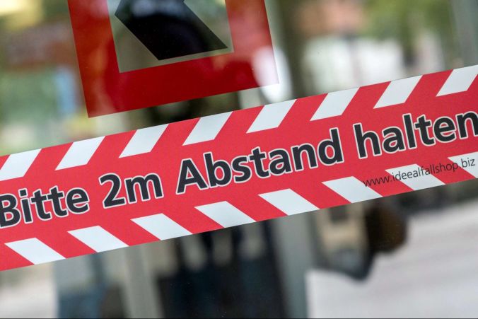 2m Abstand halten