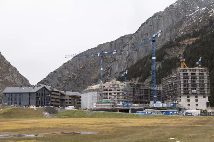 Richtfest des 4-Sterne Hotels und der Gotthard Residences in Andermatt. Samih Sawiris