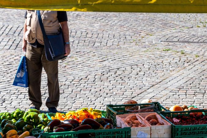 Wochenmärit in Zeiten des Abstandes
