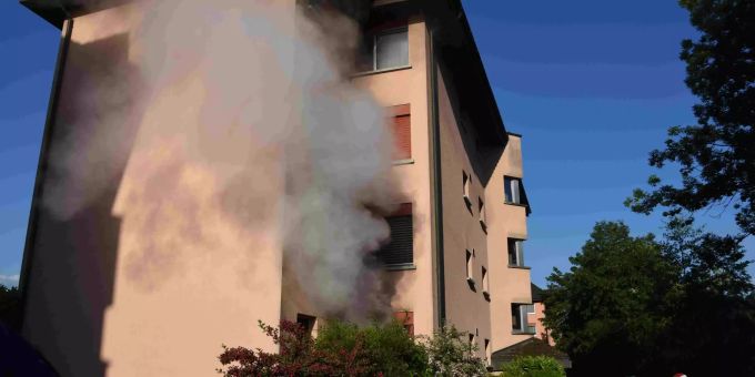 Rapperswil-Jona SG: Zimmerbrand. Brand