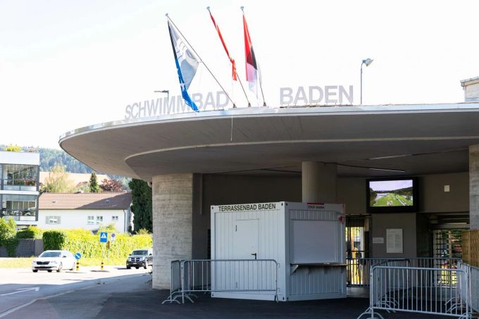 Schwimmbad Baden