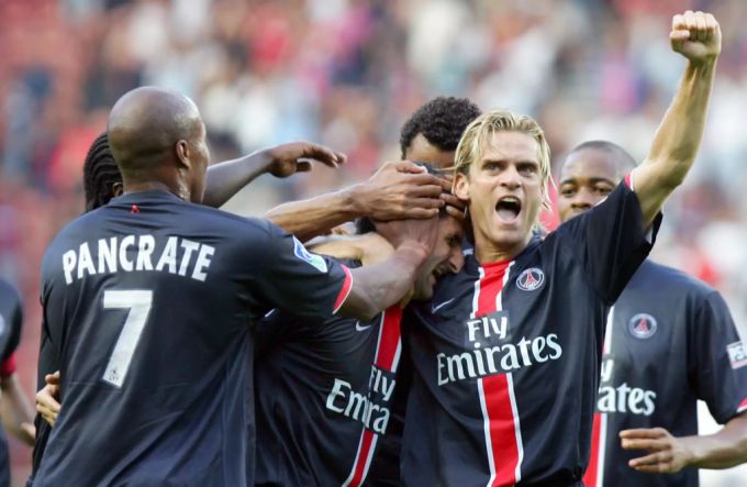 Jérôme Rothen (rechts) spricht kritisch über Kylian Mbappé. Jérôme Rothen
