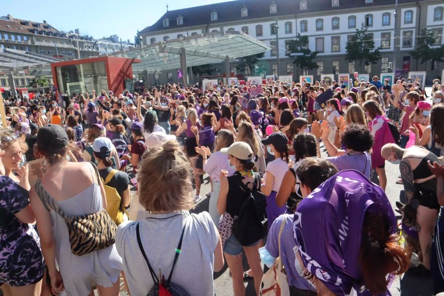 Frauenstreik Bern