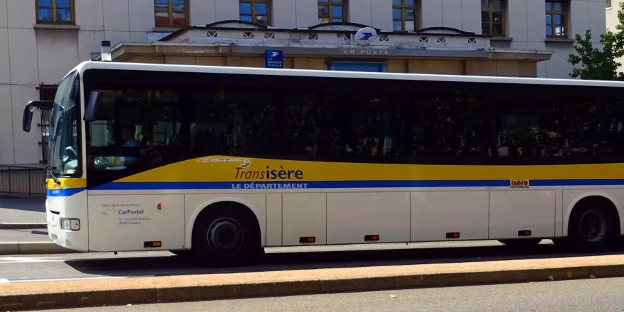 Die PostAuto-Tochter CarPostale France ist für die Poste ein Verlustgeschäft.