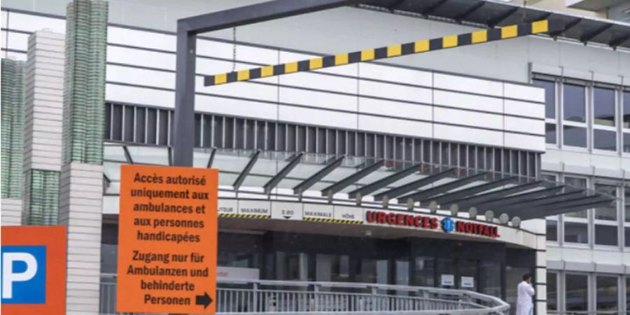 Zwei Männer und eine Frau sind am Bahnhof Fribourg mutmasslich einer Überdosis erlegen.
