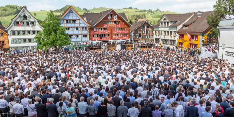 Die Landsgemeinde Appenzell Innerrhoden hat entschieden: Im Kanton soll ein neues Spital gebaut werden.