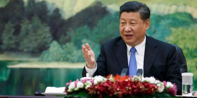 Xi Jinping hat zum Telefon gegriffen. selenkyj