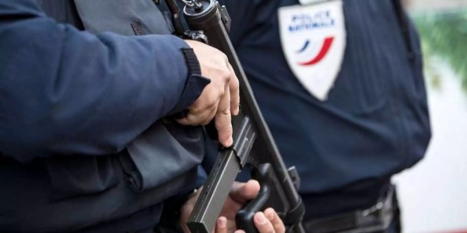 Beamte der französischen Polizei. frankreich polizei