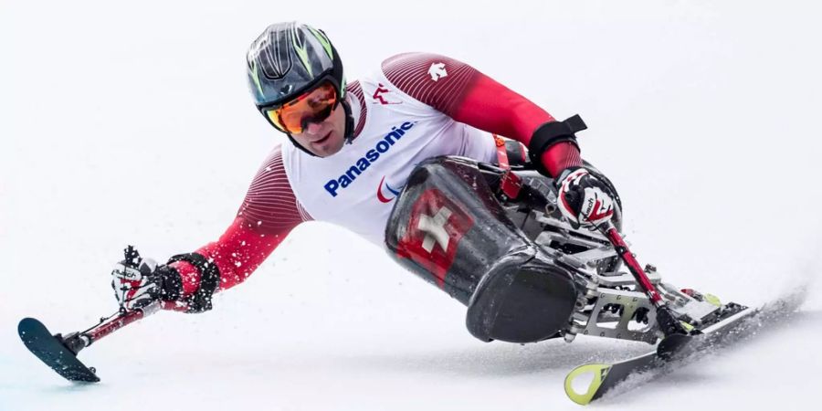 Christoph Kunz (35) holt bei der Para-Weltmeisterschaft in Tarvisio (ITA) Gold im Super-G (sitzend) und Silber in der Super-Kombi.