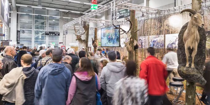 IG Wild beim Wild - Kritik an der Jagd- und Fischereimesse in Bern