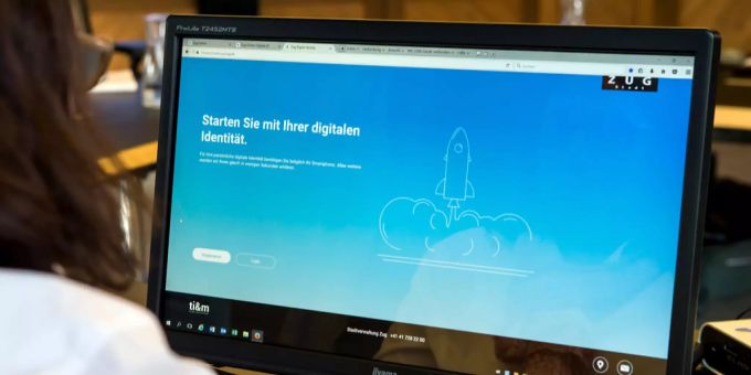Mit der elektronischen Identifizierung sollen Nutzer künftig einfacher und sicherer im Internet Geschäfte tätigen. Medienorientierung zur Blockchain-basierten digitalen ID in Zug.