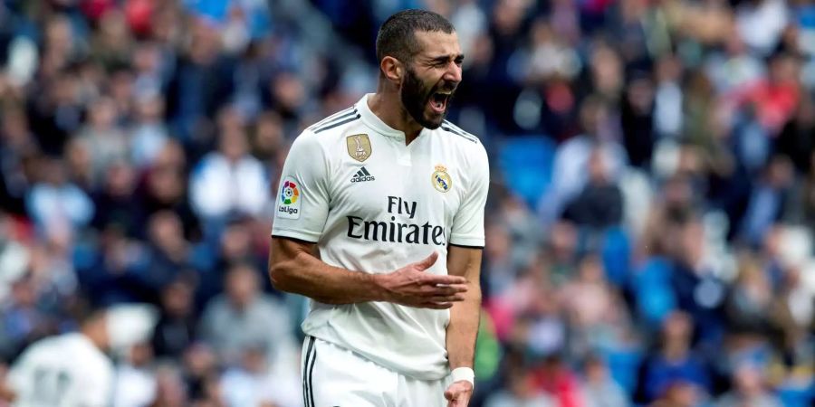 Real-Stürmer Karim Benzema schreit beim Spiel gegen Levante den Frust aus sich heraus. Der Franzose erzielte am 1. September seinen letzten Treffer.