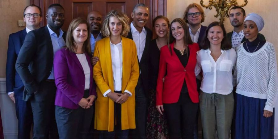 Barack Obama war in Amsterdam zu besuch und traf dort auf junge aufstrebende Führungskräfte aus verschiedenen Ländern. Mit dabei war auch Operation Libero-Politikerin Flavia Kleiner (Mitte links im gelben Jacket).