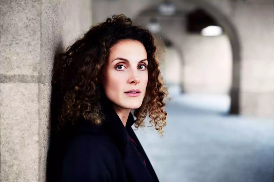 Barbara Lanz im Schauspiel Tabu - Wanda Badwal
