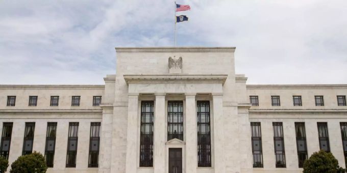 Ruhigere Gangart - Fed signalisiert Zinserhöhung