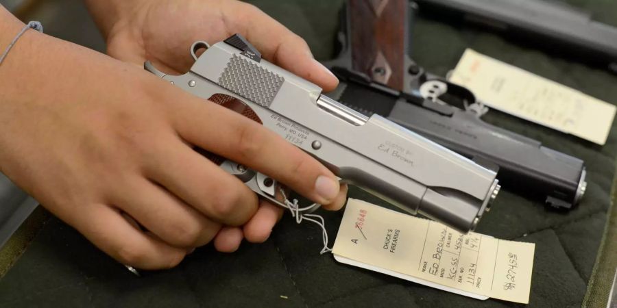 Waffe USA