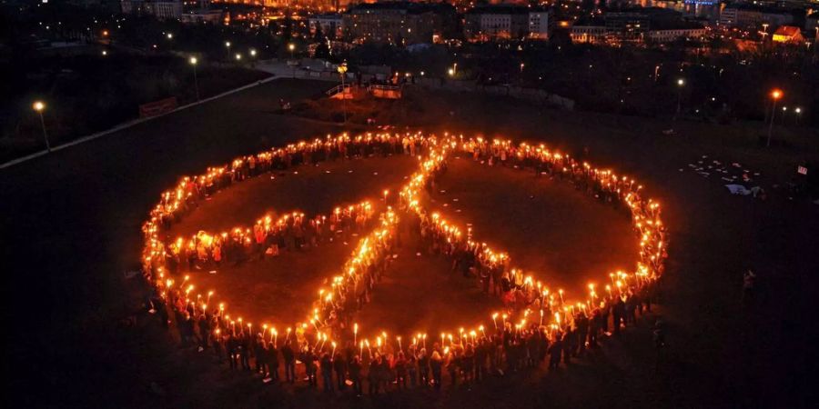 60 Jahre Peace-Zeichen.