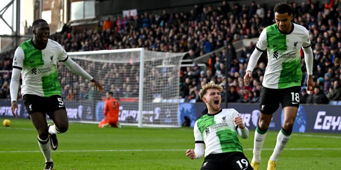 Der FC Liverpool jubelt über den Last-Minute-Sieg gegen Crystal Palace. Liverpool