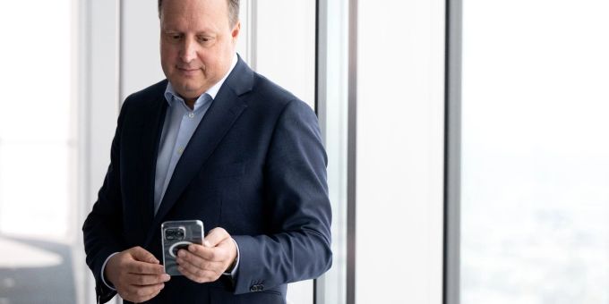 «Es gibt noch Tunnel aus der Kaiserzeit, die unter Denkmalschutz stehen und in die wir keine Kabel verlegen dürfen»: Markus Haas. O2